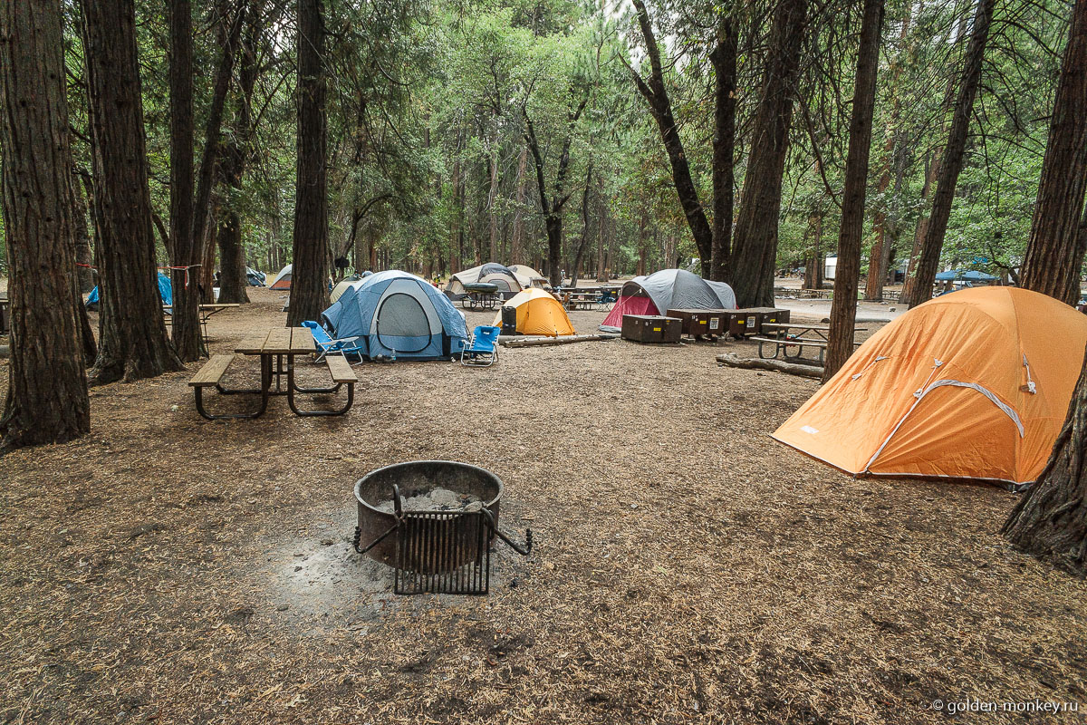 Палаточное место в кемпинге Camp 4 в Йосемити