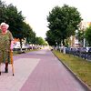 Центральная аллея, улица Кирова со встроенной бабу