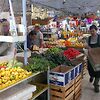 Рынок с фруктами и овощами. 

Для справки вот цены