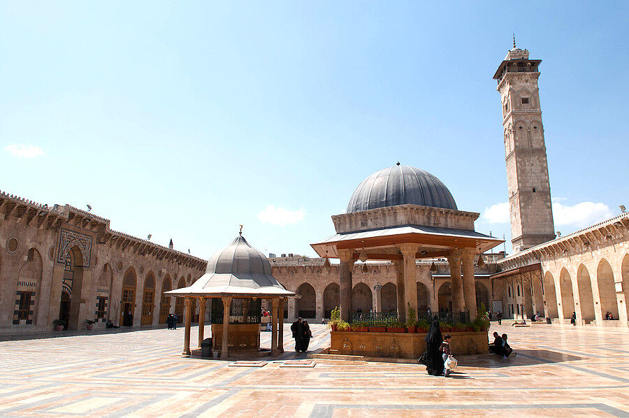 Великая Мечеть, построенная в 1214.