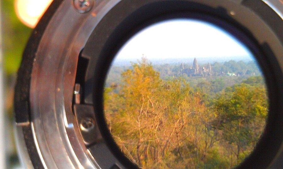 Отсюда открывается потрясающий вид на Ангкор Ват, 