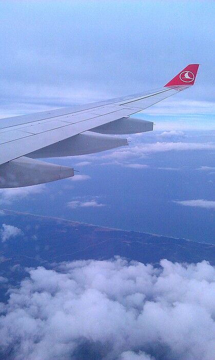 Подлетаем к Стамбулу. С такой высоты кажется, что 