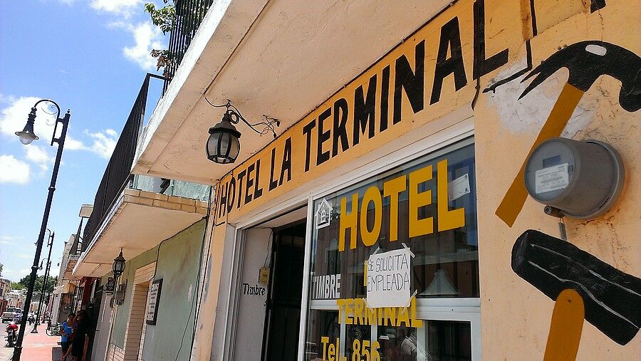 Еще один отель неподалеку от вокзала - Hotel la Te