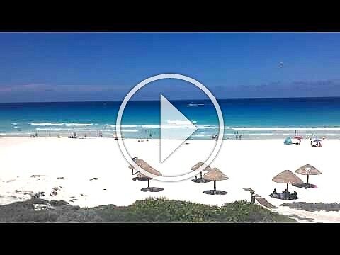 Канкун, общественный пляж Дельфинес