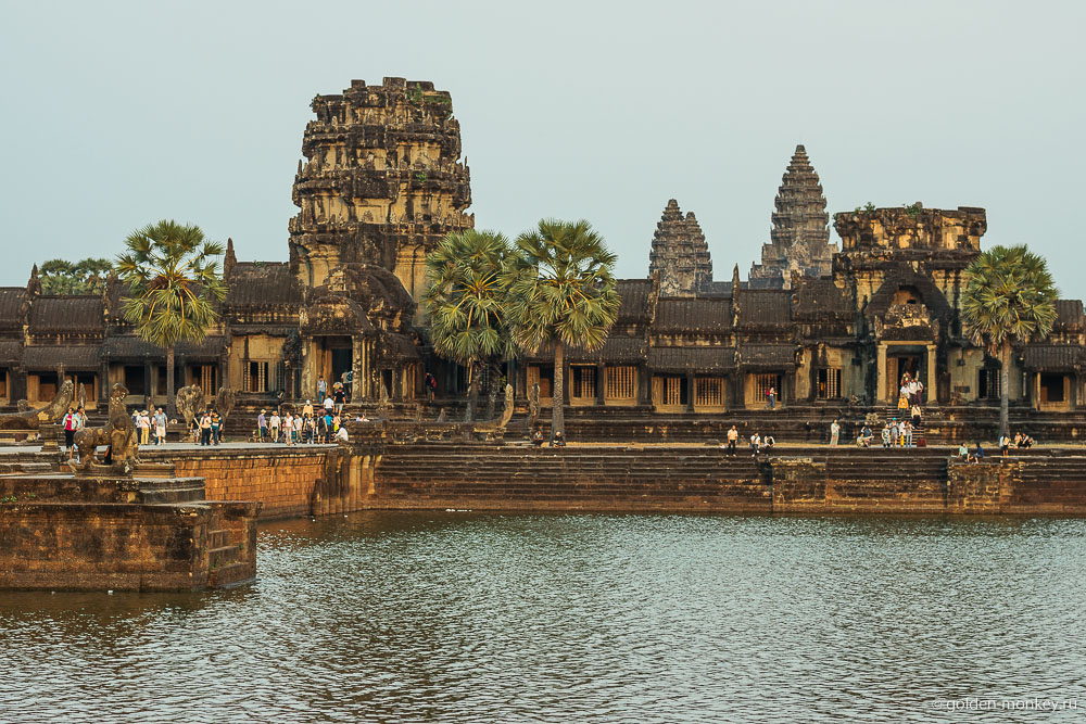Камбоджа, входной павильон в Ангкор Ват