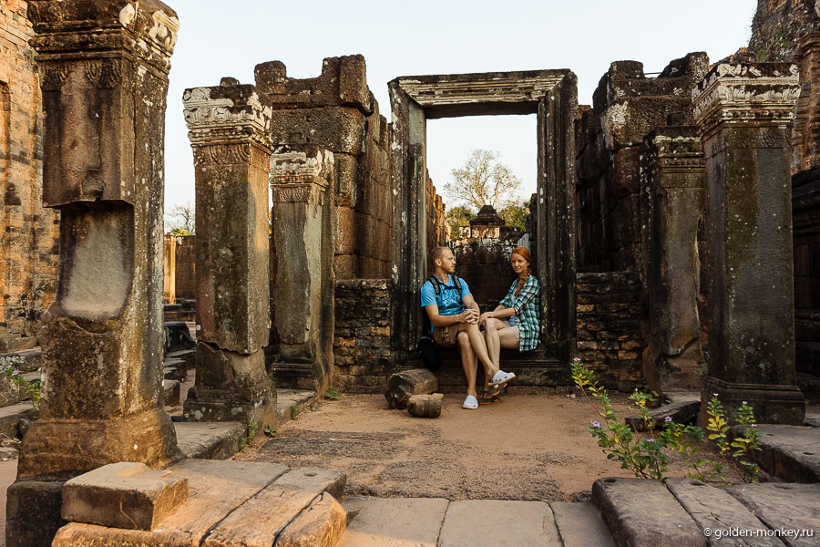 Шеболдасик и Андрюсикс в Ангкоре, камбоджа.