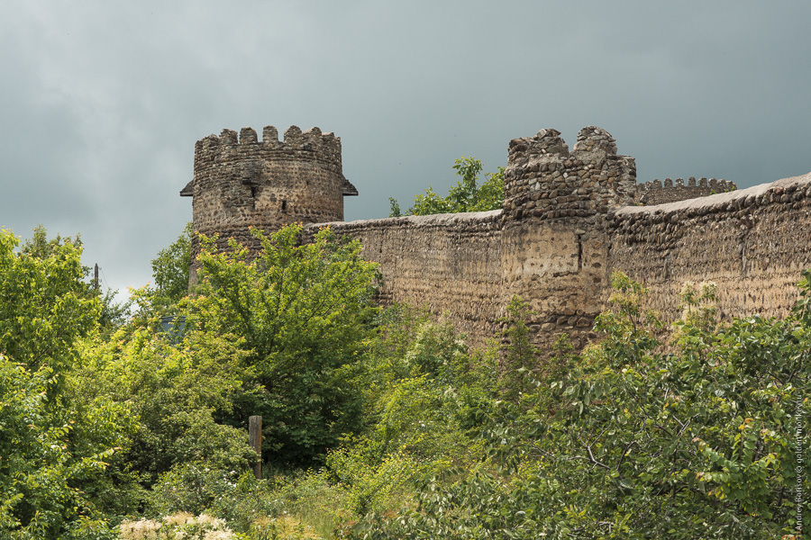 Сигнахская крепость, стена