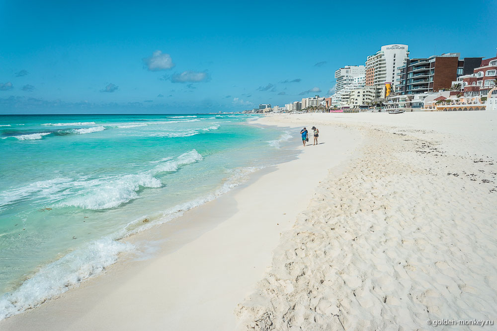 Канкун, панорама пляжа Марлин