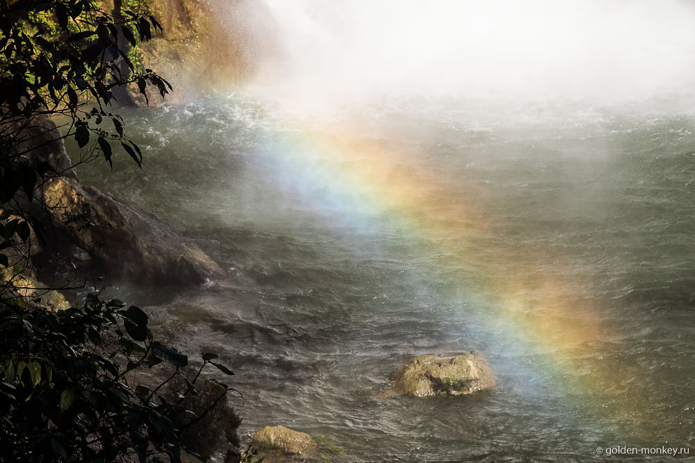 Паленке, радуга на водопаде Мисоль-Ха