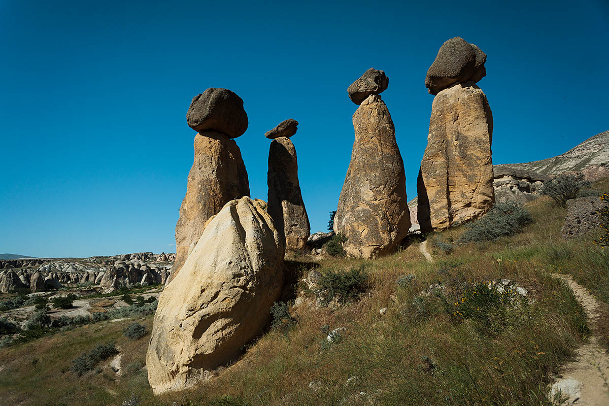 Перибаджалары, каменные грибы