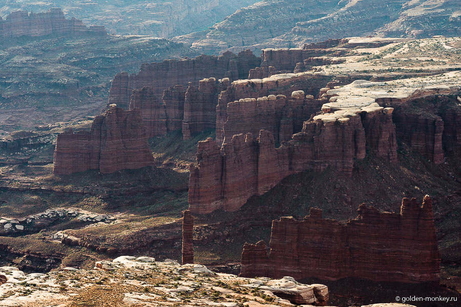 Очень фактурно и необычно – шикарный каньон.